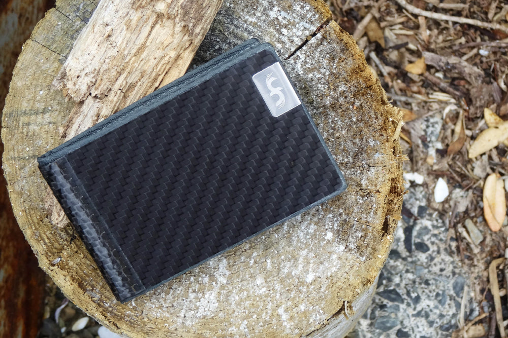 Business card carbon fiber wallet